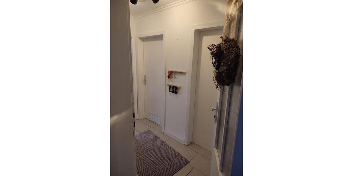 Etagenwohnung Detmold Hiddesen - 3 Zimmer, 75 m&sup2;, 600&euro; | Angebot:26341727