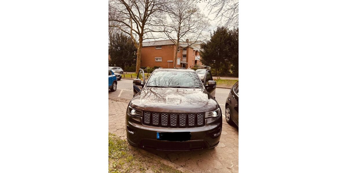 Jeep Grand Cherokee 127.500 km 23.100 &euro; Hamburg 22309