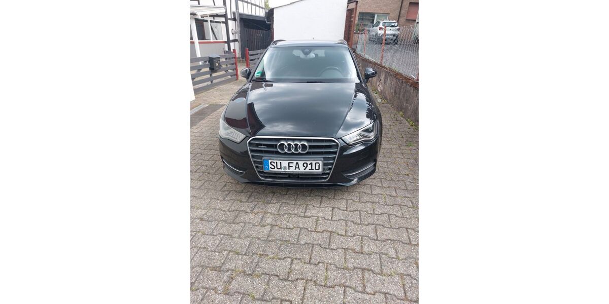 Audi A3 218.000 km 11.800 &euro; Königswinter 53639