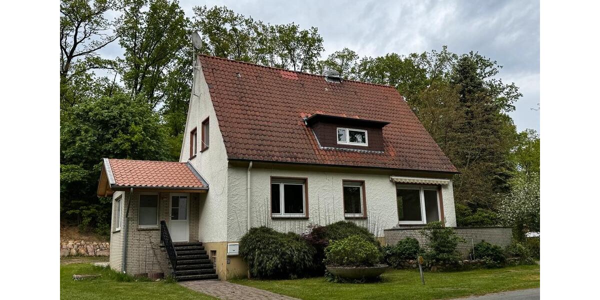 Einfamilienhaus Hankensbüttel - 4.5 Zimmer, 120 m&sup2;, 950&euro; | Angebot:26302715