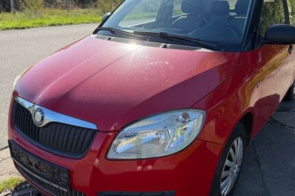 Skoda Fabia 252.209 km 950 &euro; Wesel 46485