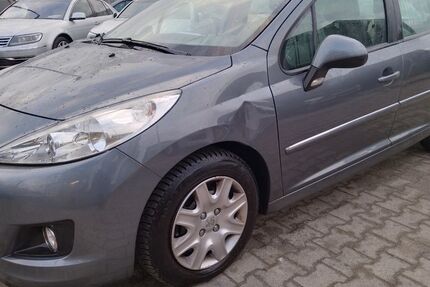 Peugeot 207 141.000 km 1.750 &euro; Diepoldshofen 88299