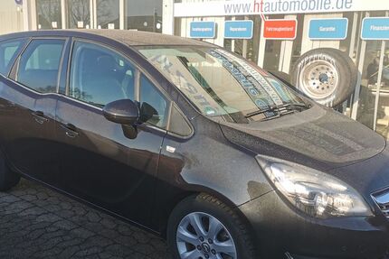 Opel Meriva 74.600 km 8.999 &euro; Garbsen 30827
