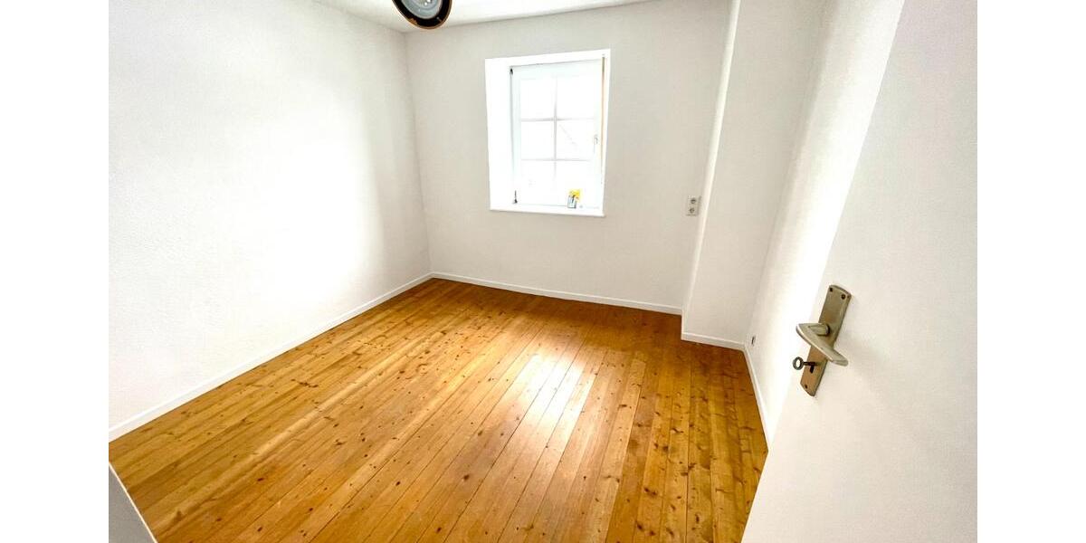 Einfamilienhaus Kalt - 5.5 Zimmer, 120 m&sup2;, 980&euro; | Angebot:25887855