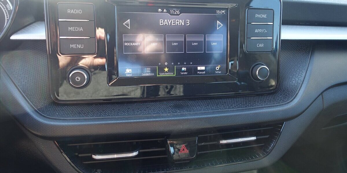 Skoda Fabia 1,0 Klima Sitzheizung Alu WR 1. Hand 25.100 km 14.950 &euro; Neumarkt/OPf 92318