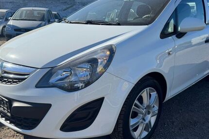 Opel Corsa 97.600 km 4.490 &euro; koblenz 56070