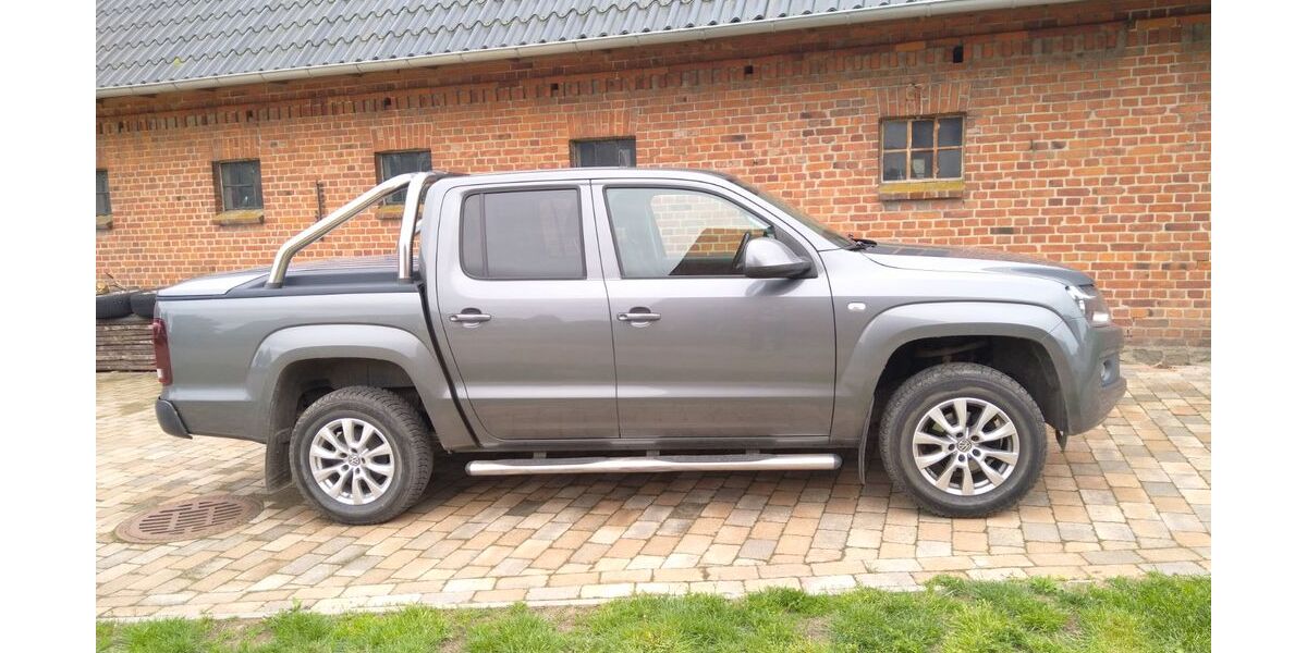 VW Amarok 177.000 km 17.900 &euro; Groß Sarau 23628