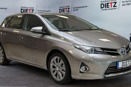 Toyota Auris 23.789 km 16.770 &euro; Wildau 15745
