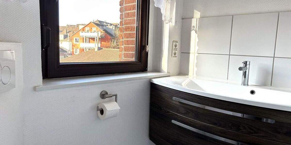 Reihenendhaus Solingen Solingen-Mitte - 7 Zimmer, 145 m&sup2;, 335.000&euro; | Angebot:25674243