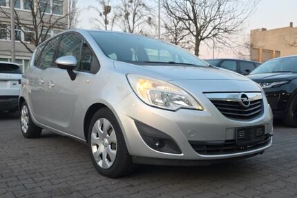 Opel Meriva 129.554 km 1.699 &euro; Berlin 13581