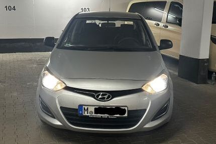 Hyundai i20 59.800 km 5.500 &euro; münchen 80933