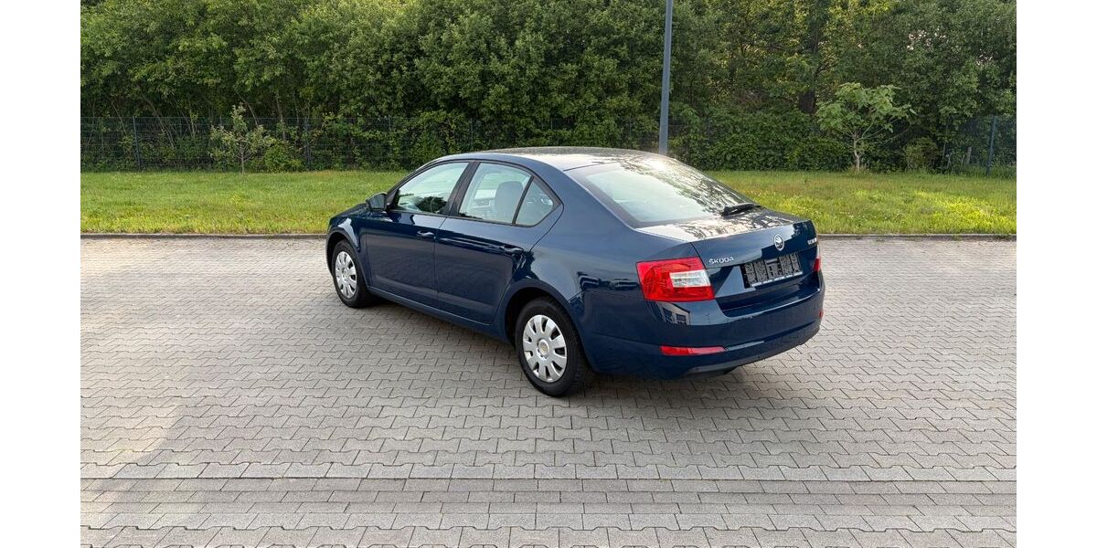 Skoda Octavia 165.000 km 6.500 &euro; Saterland 26683
