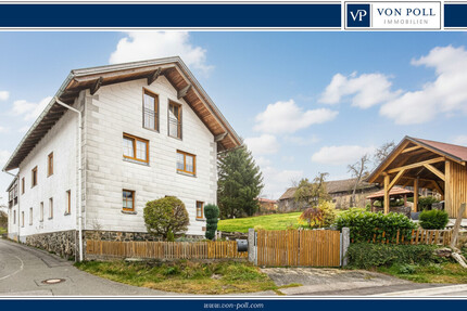 Charmantes Zweifamilienhaus mit loftartigem Dachausbau in ruhiger Lage - Haus Neukirchen beim Heiligen Blut / Lamberg Lamberg | Angebot:23653413