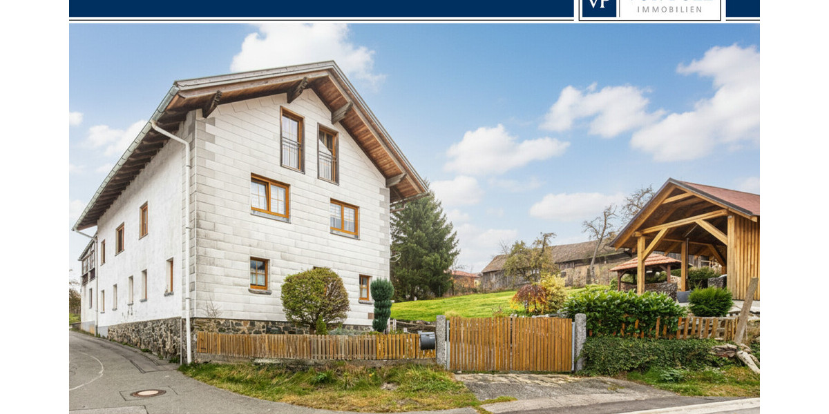 Charmantes Zweifamilienhaus mit loftartigem Dachausbau in ruhiger Lage - Zweifamilienhaus Neukirchen beim Heiligen Blut / Lamberg Lamberg | Angebot:23653413