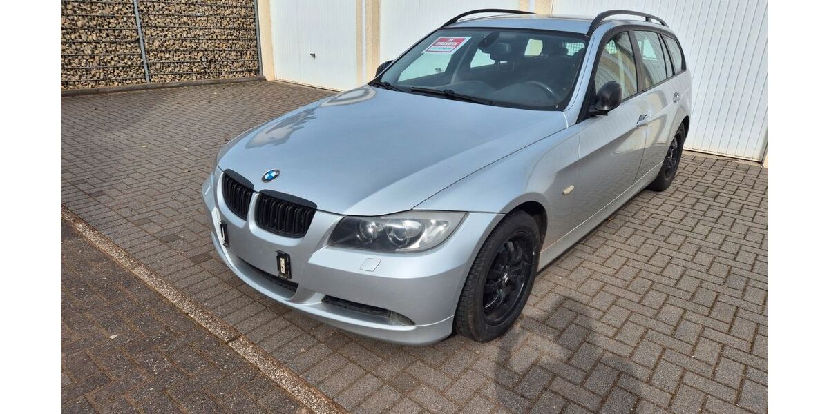 BMW 320 238.700 km 3.150 &euro; Bausendorf 54538