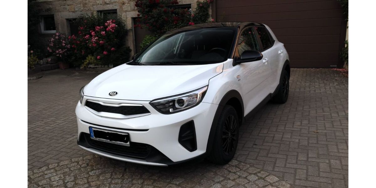 Kia Stonic 72.400 km 10.900 &euro; Floß 92685