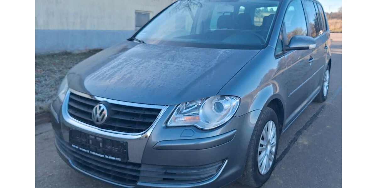 VW Touran 195.035 km 3.999 &euro; Ötisheim 75443