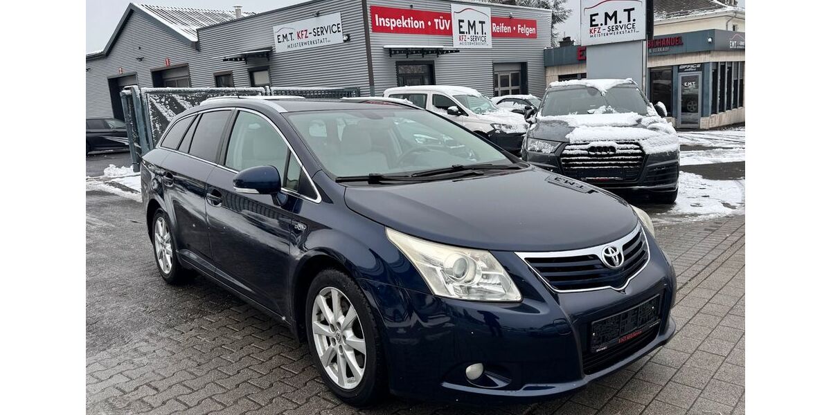 Toyota Avensis 268.000 km 4.490 &euro; Ransbach-Baumbach 56235