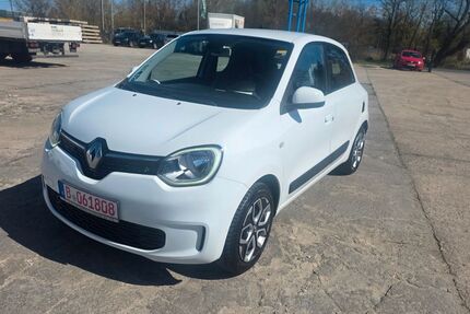 Renault Twingo 96.000 km 5.900 &euro; Zossen OT Dabendorf 15806