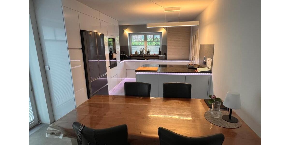 Doppelhaushälfte Ratekau - 6 Zimmer, 140 m&sup2;, 570.000&euro; | Angebot:27293684