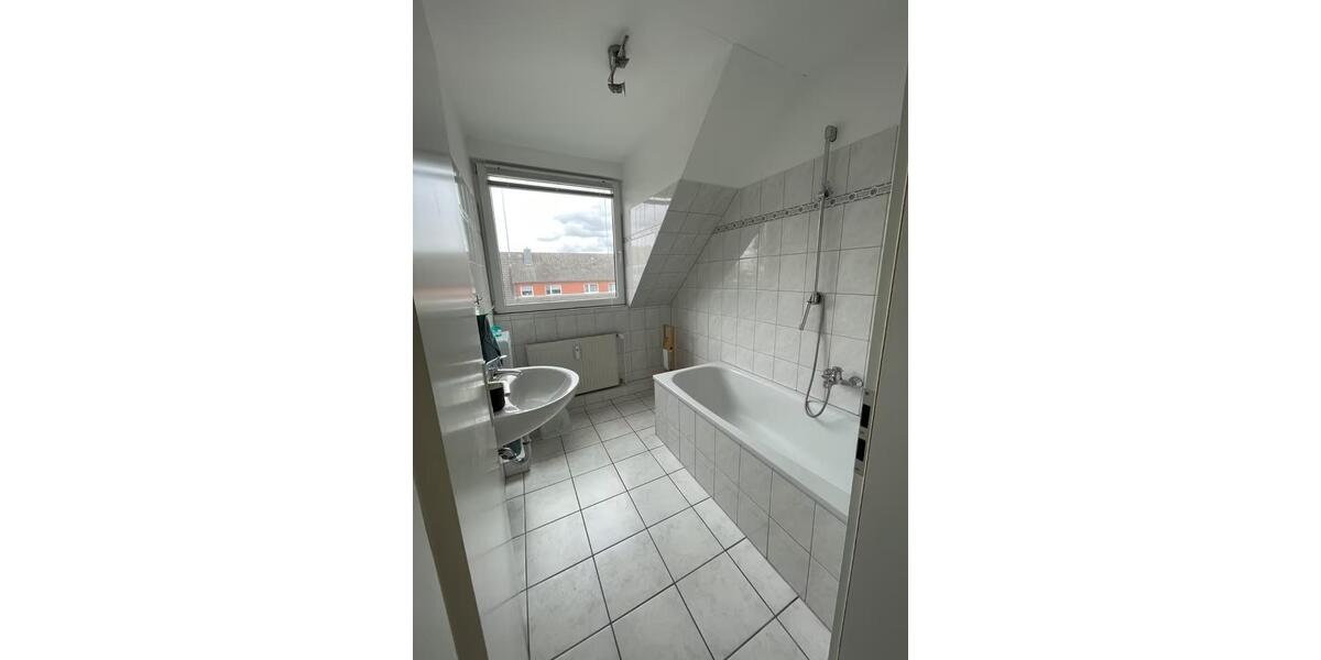 Dachgeschoßwohnung Norderstedt Garstedt - 2 Zimmer, 49 m&sup2;, 239.000&euro; | Angebot:27157530