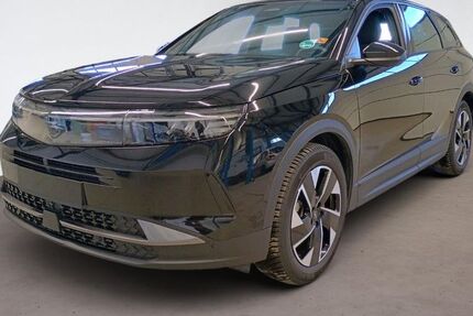 Opel Grandland (X) 25.470 km 25.880 &euro; Bernburg 06406