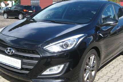 Hyundai i30 125.000 km 12.700 &euro; Thaleischweiler-Fröschen 66987