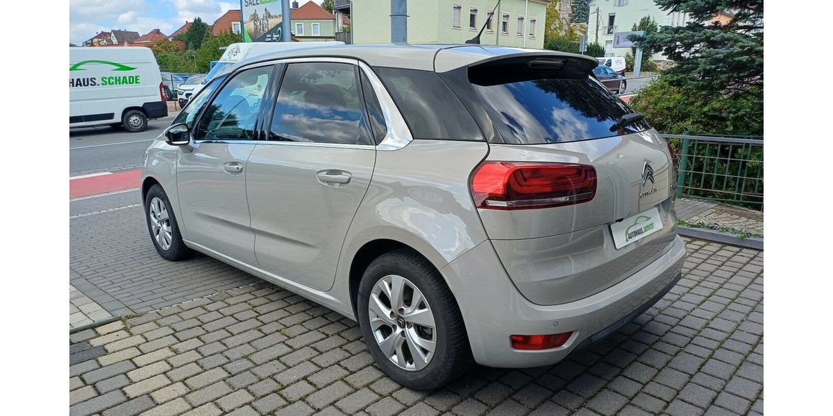 Citroen C4 SpaceTourer 1.2 PureTech Live 54.000 km 16.995 € Meißen 01662