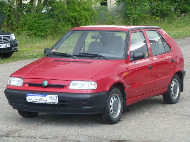 Skoda Felicia 62.086 km 2.470 € Neumünster 24536