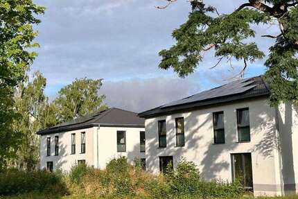 Haus Calbe - 4 Zimmer, 110 m&sup2;, 1.320&euro; | Angebot:24689547