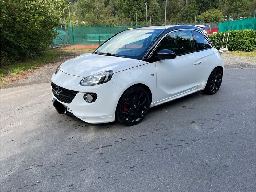 Opel Adam 87.000 km 13.999 € Lennestadt 57368