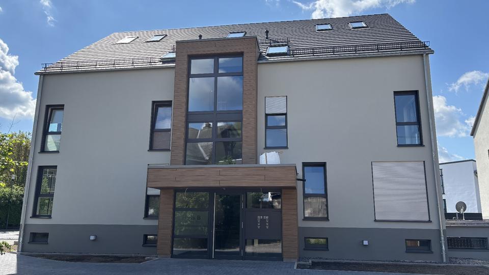 Etagenwohnung Kreuztal - 3 Zimmer, 90 m&sup2;, 1.270&euro; | Angebot:26067702