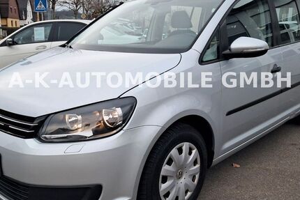 VW Touran 195.640 km 4.499 &euro; Deizisau 73779