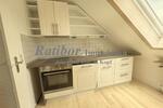 Helle 3 Zimmer Mansardenwohnung mit Garage in zentraler Wohnlage Nähe Schulzentrum - Dachgeschoßwohnung Roth | Angebot:27688739