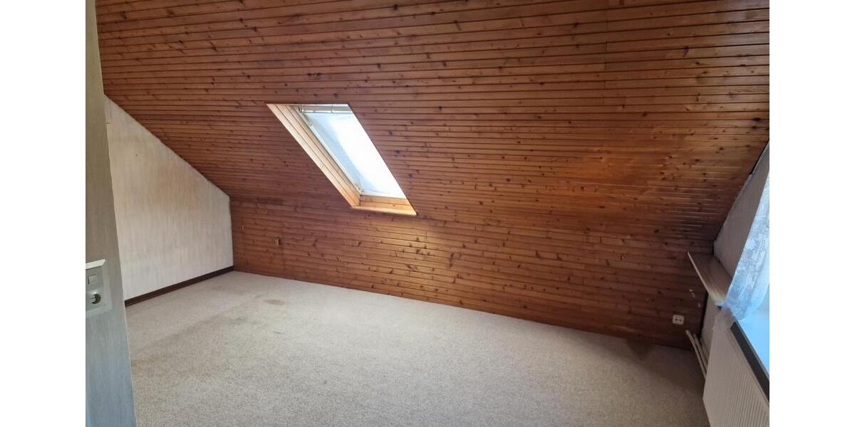 Reihenhaus Bremen Hemelingen - 5.5 Zimmer, 140 m&sup2;, 320.000&euro; | Angebot:25479886