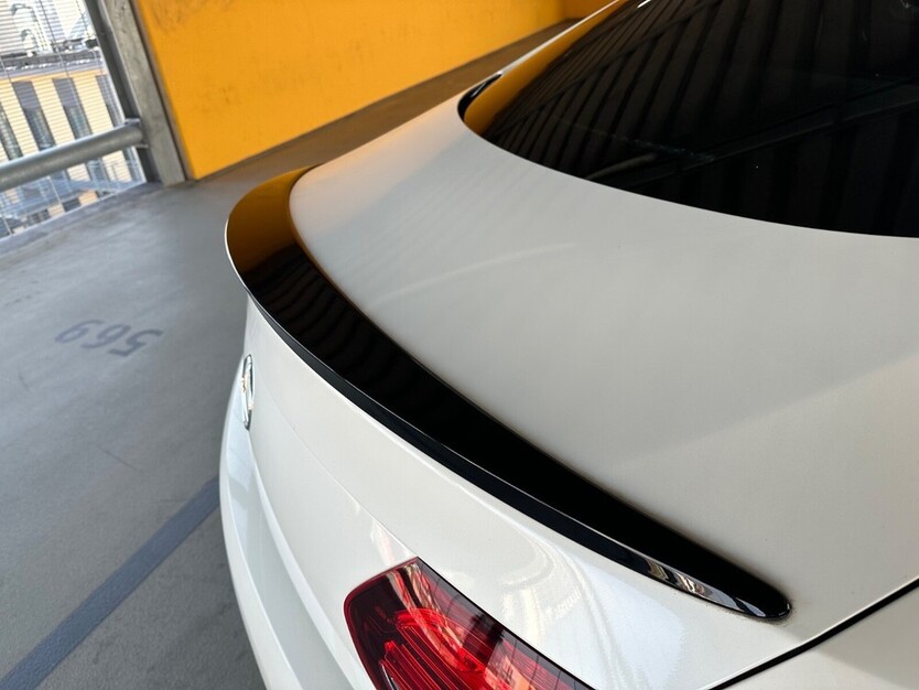 c300