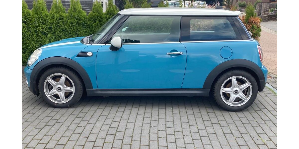 Mini Cooper 118.942 km 4.400 &euro; Rehden 49453