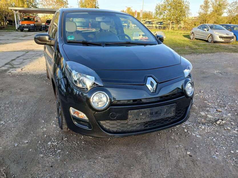 Renault Twingo 185.900 km 2.650 € Rostock 18147