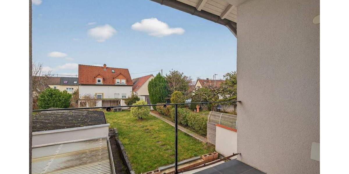 Doppelhaushälfte Karlsruhe Neureut - 6 Zimmer, 147 m&sup2;, 599.000&euro; | Angebot:25681026
