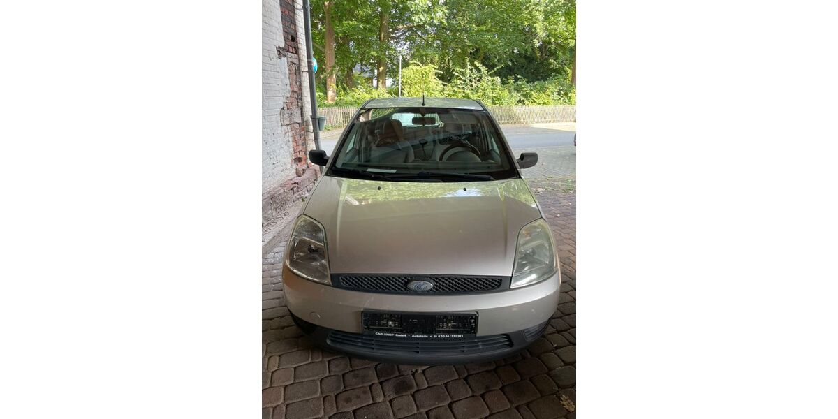 Ford Fiesta 205.800 km 1.000 € Steinheim 32839
