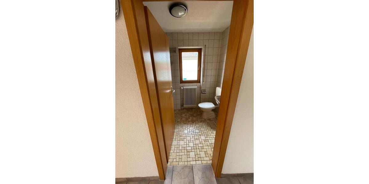 Etagenwohnung Klettgau - 2 Zimmer, 43 m&sup2;, 200.000&euro; | Angebot:26287987