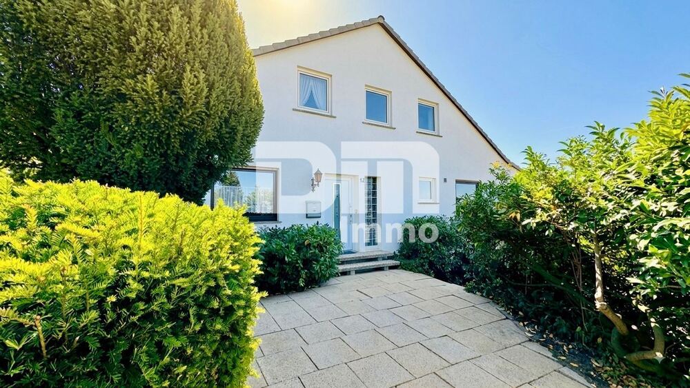 Gepflegte Doppelhaushälfte am Rüsteberg mit Panoramablick über Kassel mit Garten und Stellplatz - Doppelhaushälfte Niestetal | Angebot:27195528