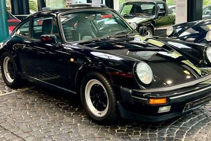 Porsche 911 159.392 km 78.800 € Düsseldorf 40595