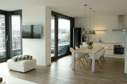 Wohnung Ulm - 3 Zimmer, 119 m&sup2;, 1.800&euro; | Angebot:25601785