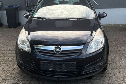 Opel Corsa 136.000 km 2.800 &euro; Karlsruhe 76149