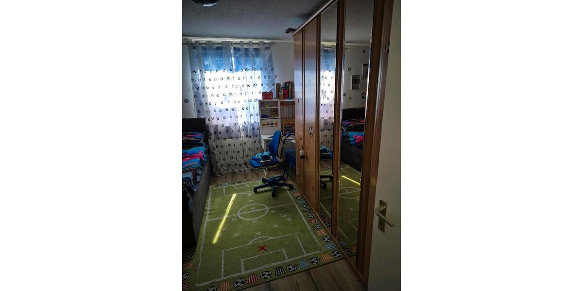 Etagenwohnung Blumberg - 3 Zimmer, 70 m&sup2;, 600&euro; | Angebot:26368825