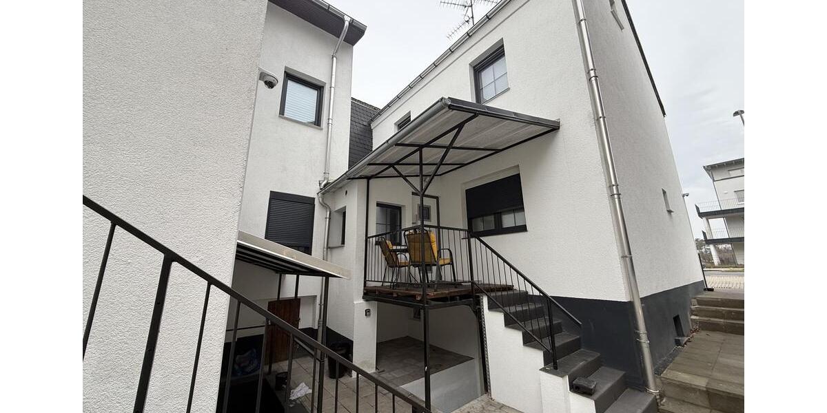 Einfamilienhaus Kerpen - 10 Zimmer, 245 m&sup2;, 3.000&euro; | Angebot:24689121