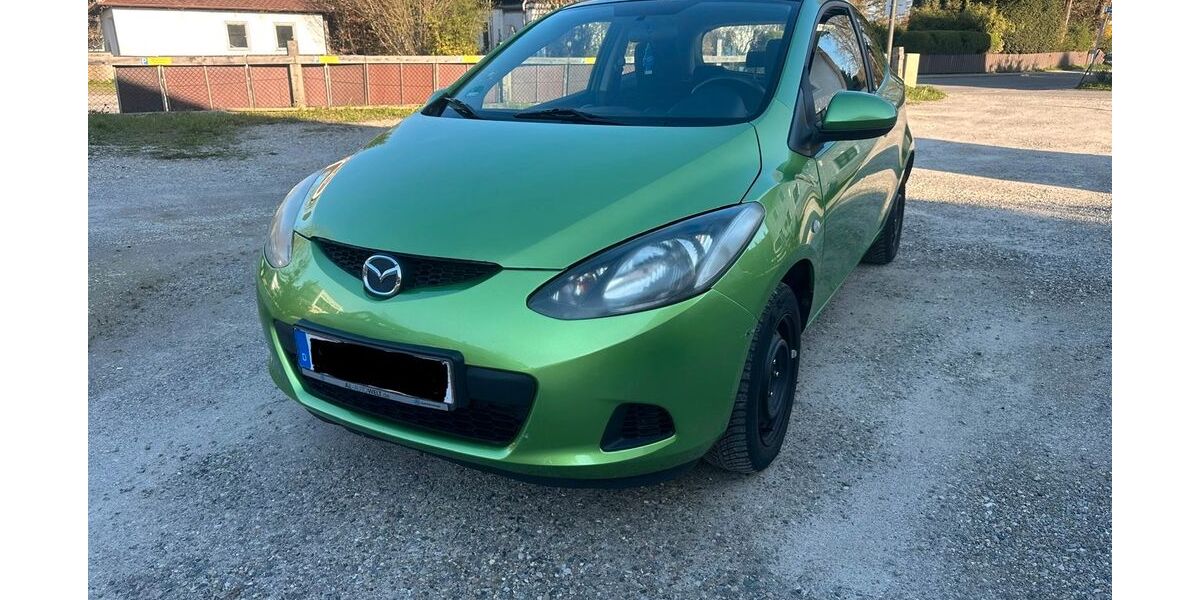Mazda 2 195.200 km 999 &euro; Eggstätt 83125