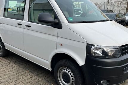 VW T5 Transporter 261.000 km 14.980 € Offenbach am Main 63073