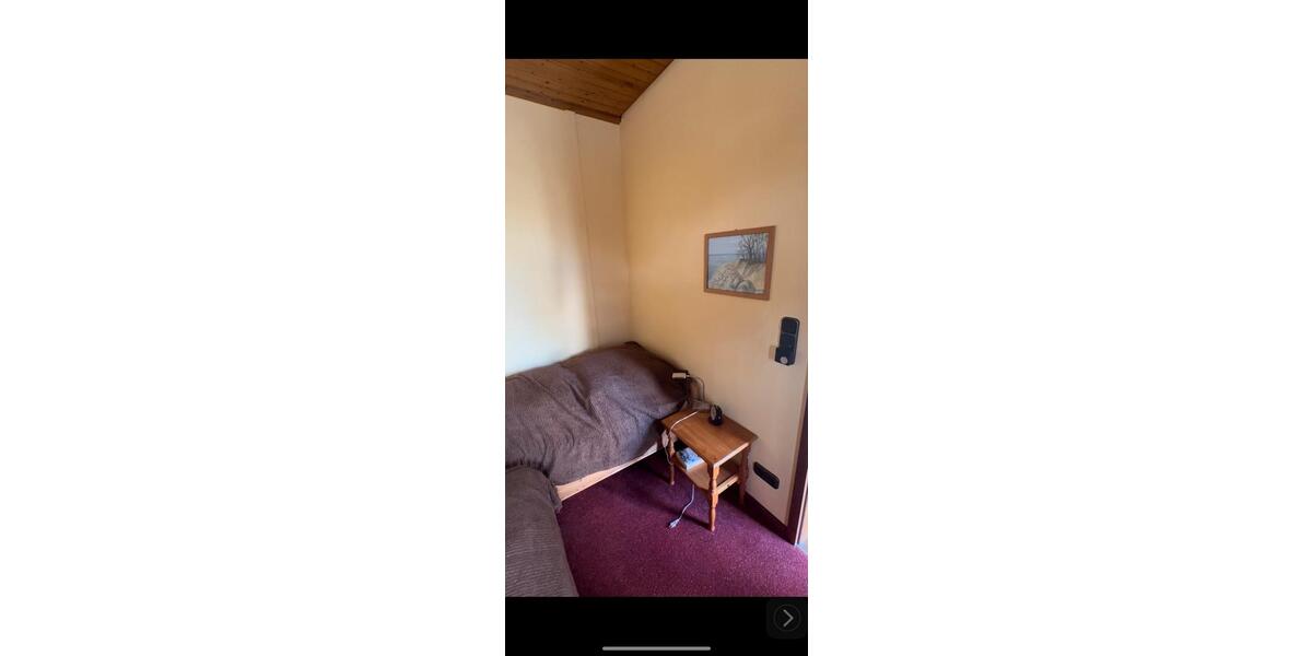 2 Zi. Wohnung mit Ankleidezimmer (möbliert) Terasse in Stinteck 2 zimmer